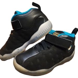 NIKE Jordan Jumpman Team 2 Teal and Black